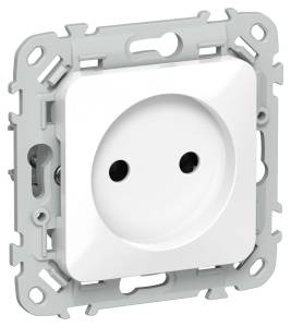 Розетка 1-местная IEK Flite FI-R10-10-1-K01 белый