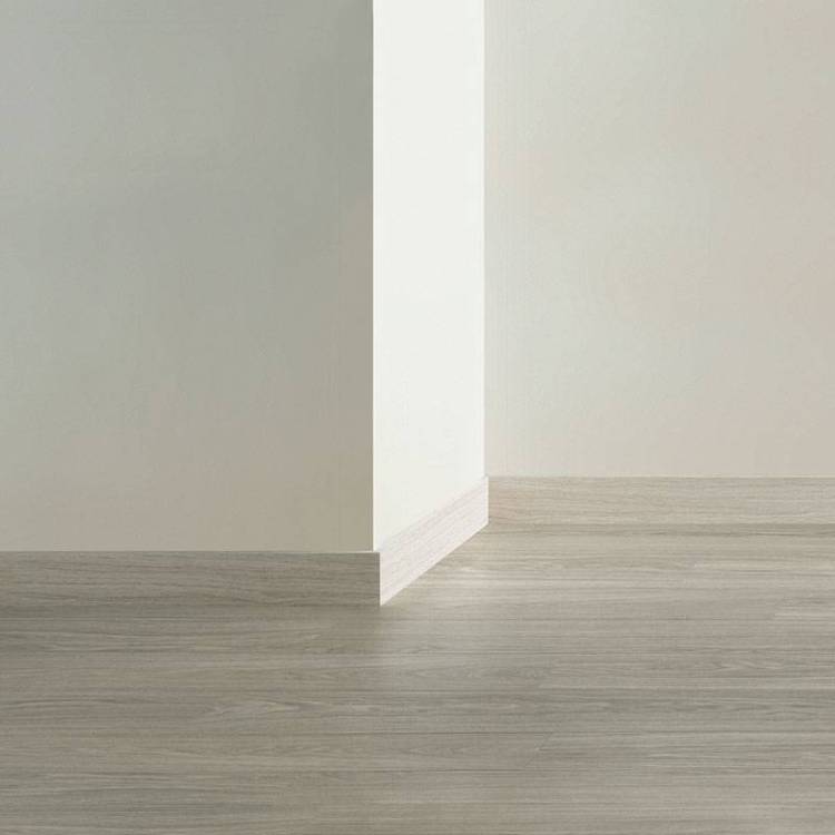 Плинтус Quick-Step QSPSKR06078 77x14x2400